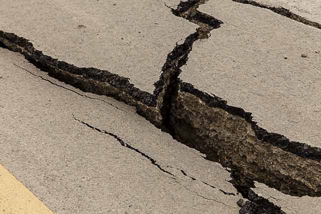 bridge road after earthquake - Bridge Masters