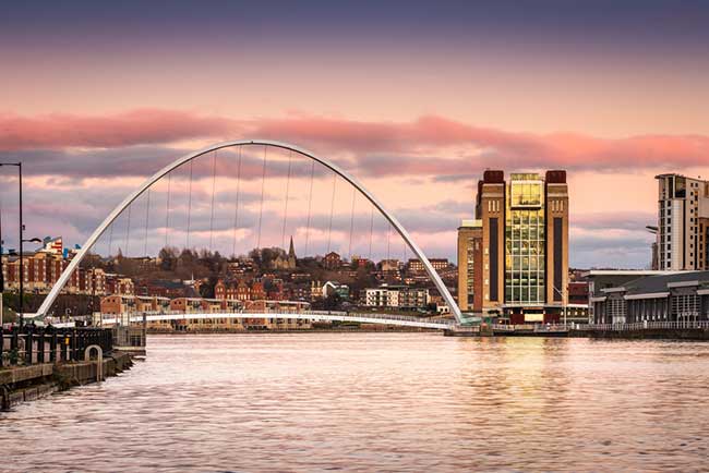 Gateshead Millennium Bridge, Newcastle