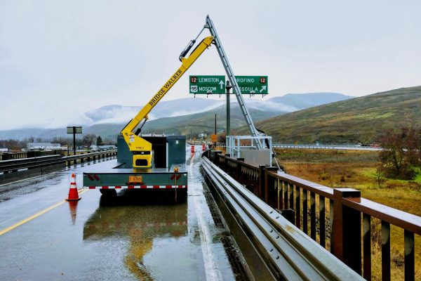 Bridge Walker Type II in use on a bridge